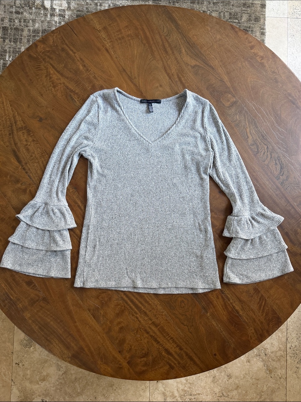 White House Black Market Light Gray V-Neck Top with Tiered Ruffle Bell Sleeves M
